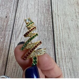 MONET Vintage Gold Tone Rhinestone Zig Zag Christmas Tree Brooch